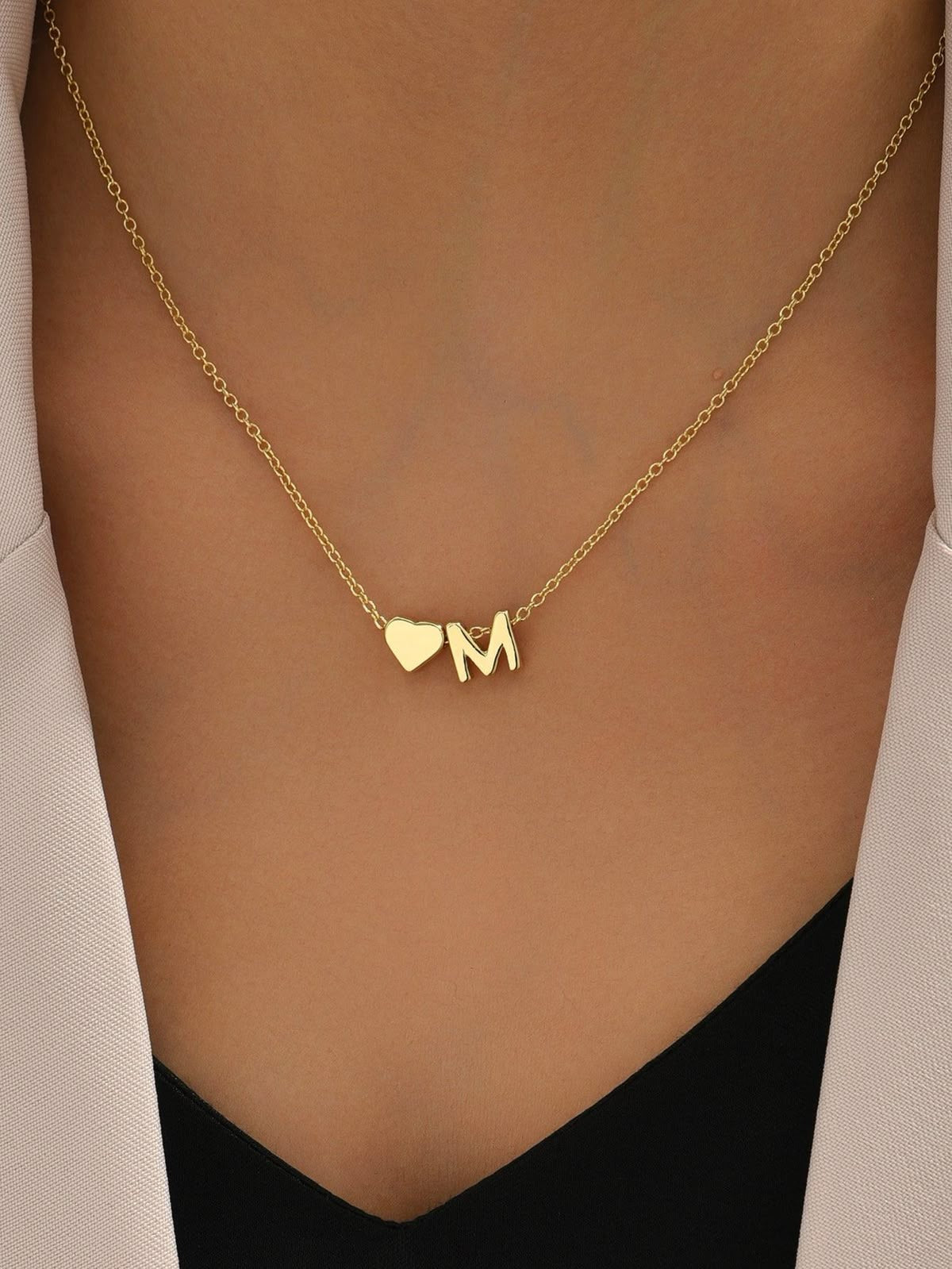 "Love Tag" Collar con Inicial + Box de Regalo