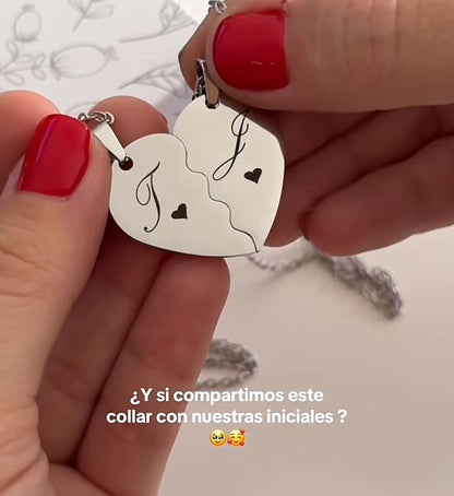 “Siempre Juntos” 2 collares personalizados + Carro Hot Wheels y Box de Regalo