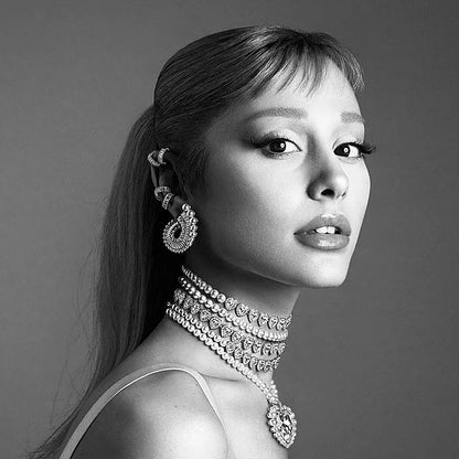 Collar Princesa "Ariana Grande"